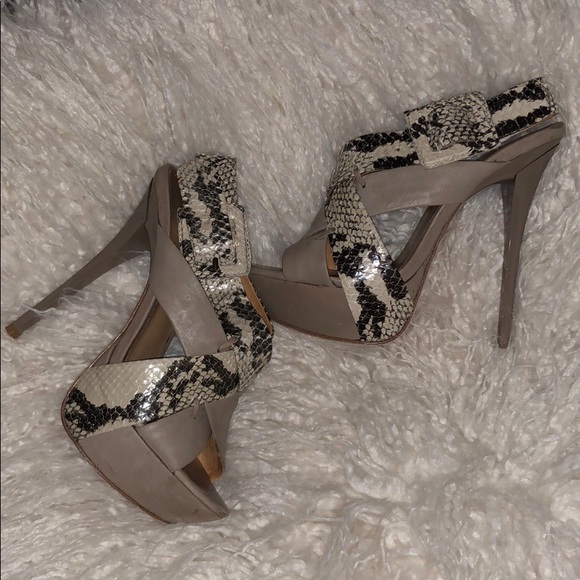 L.A.M.B python slingback heel - Picture 2 of 4